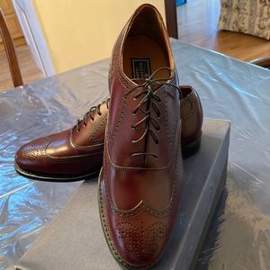 Bostonian dress shoe